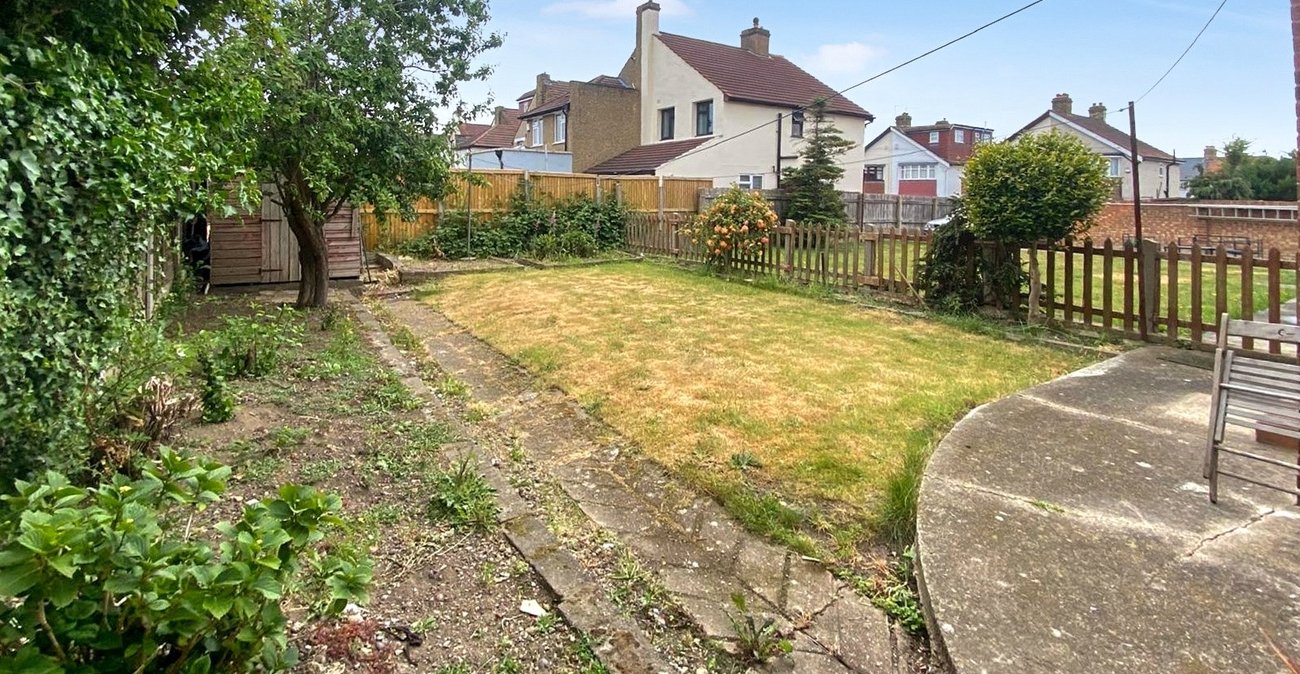 4 bedroom house for sale in Welling | Robinson Jackson