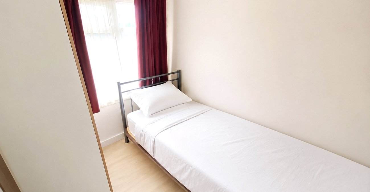 4 bedroom house for sale in Welling | Robinson Jackson