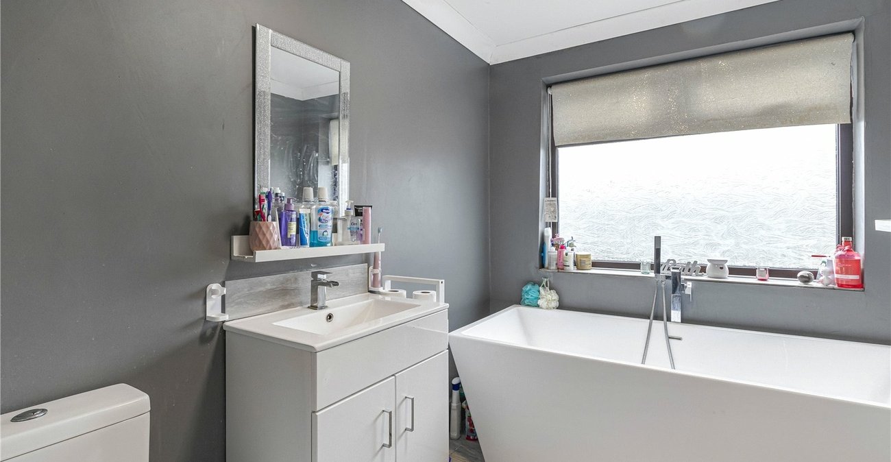 5 bedroom house for sale in Welling | Robinson Jackson