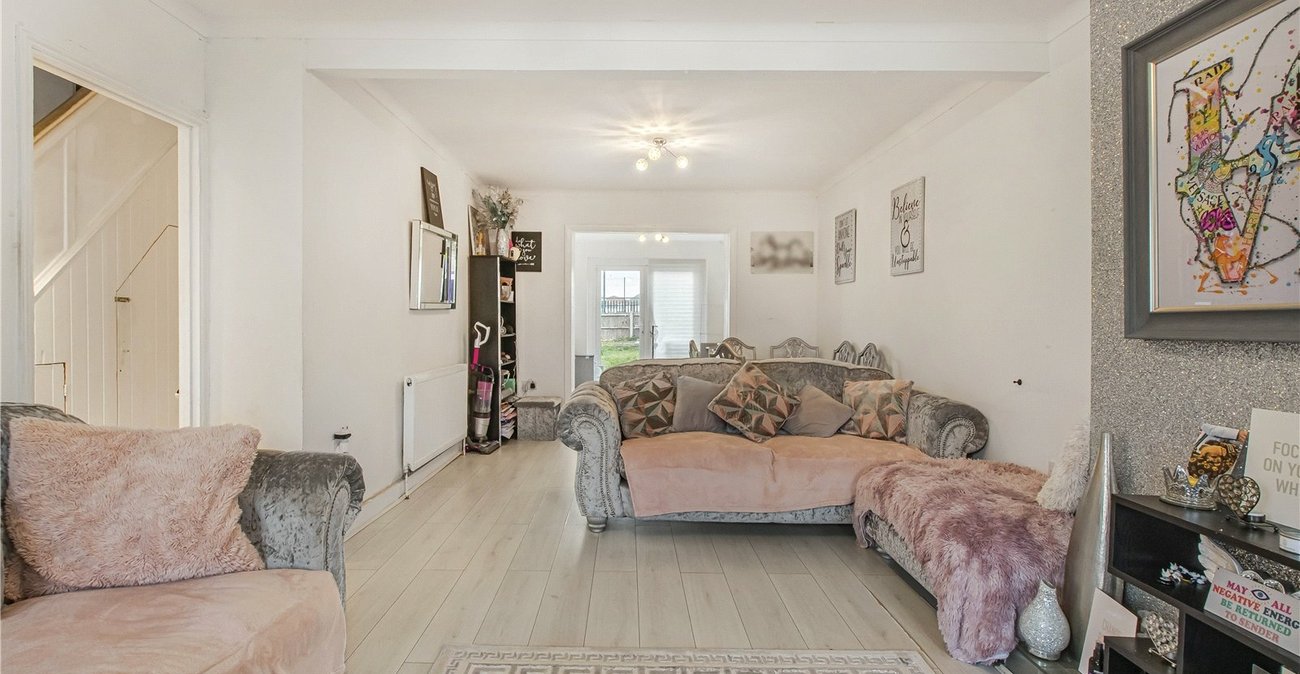 5 bedroom house for sale in Welling | Robinson Jackson