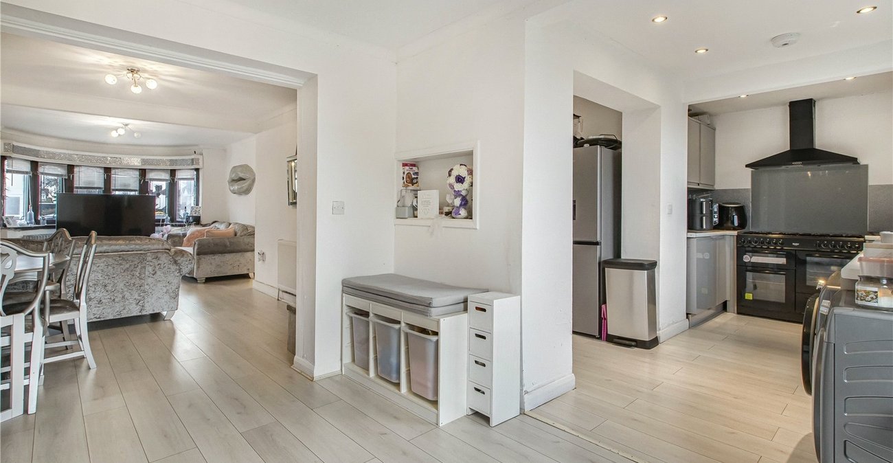 5 bedroom house for sale in Welling | Robinson Jackson