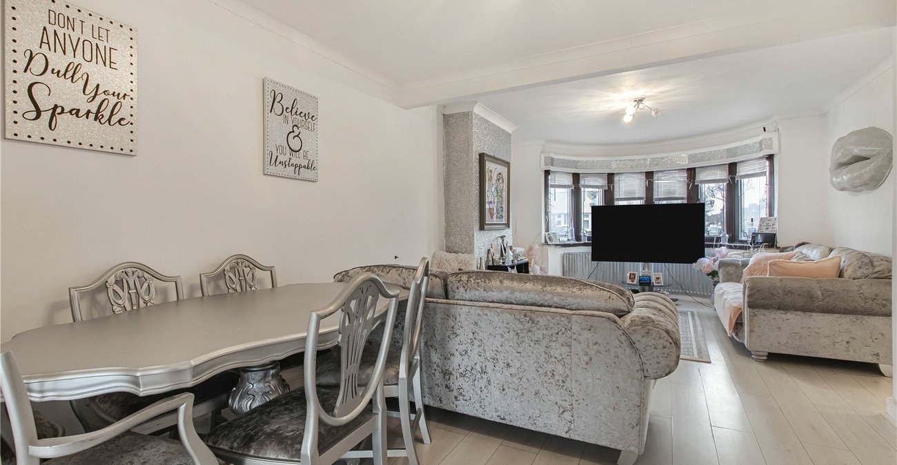 5 bedroom house for sale in Welling | Robinson Jackson