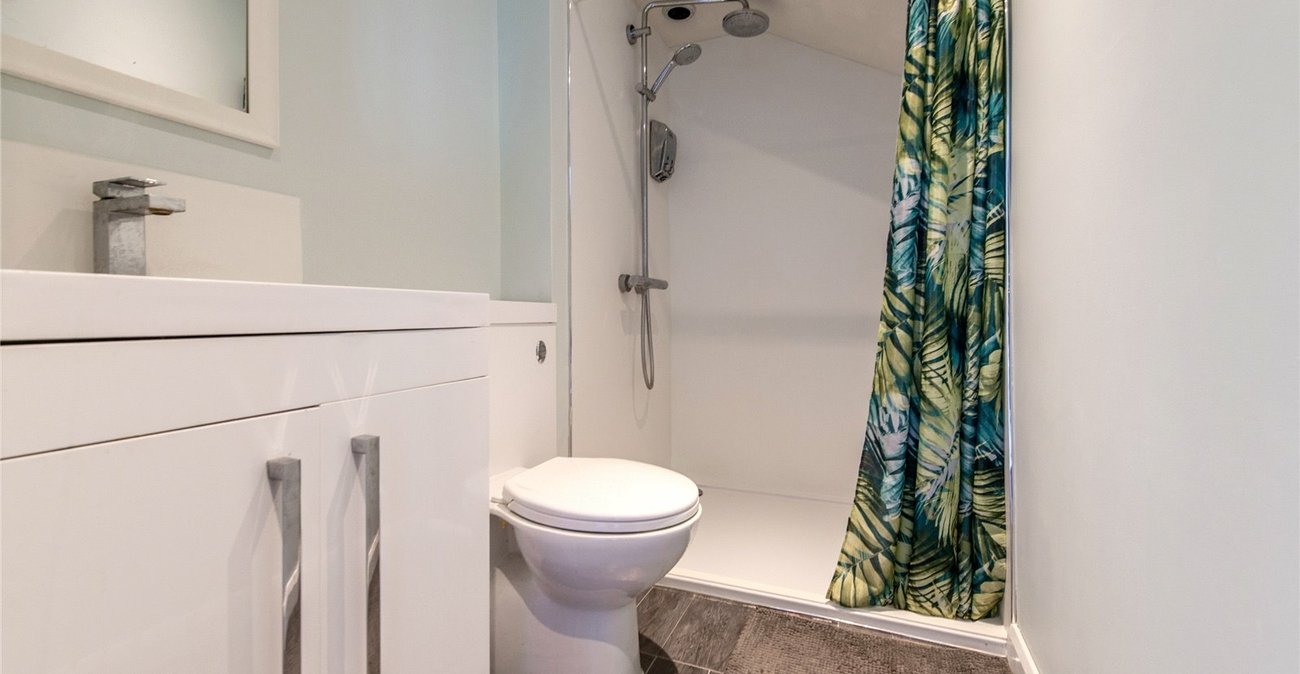 4 bedroom house for sale in Higham | Robinson Michael & Jackson