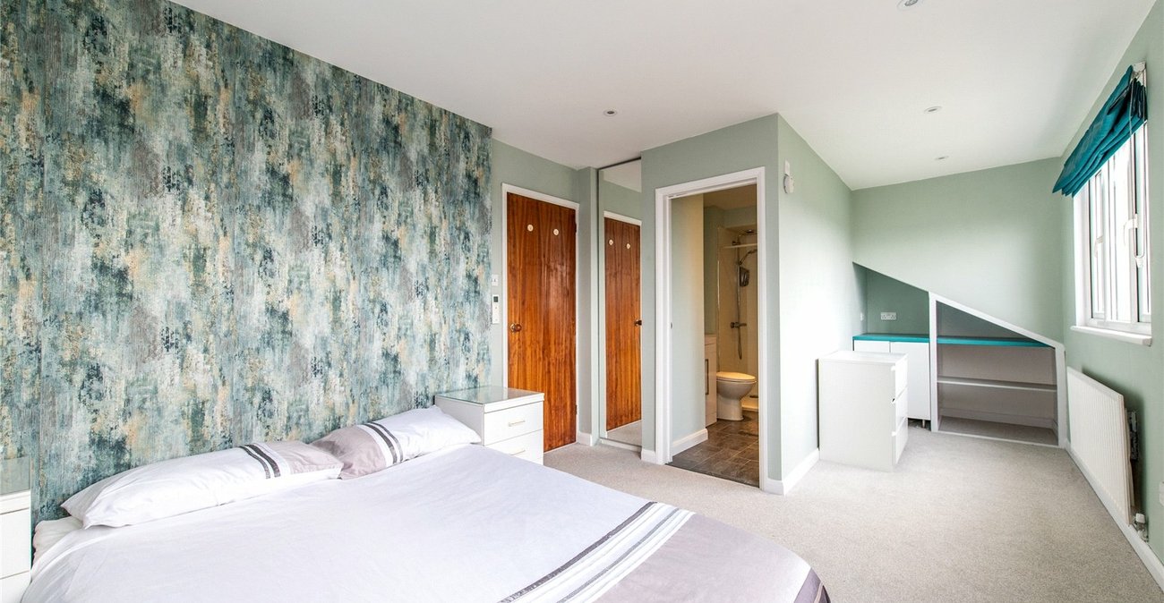 4 bedroom house for sale in Higham | Robinson Michael & Jackson