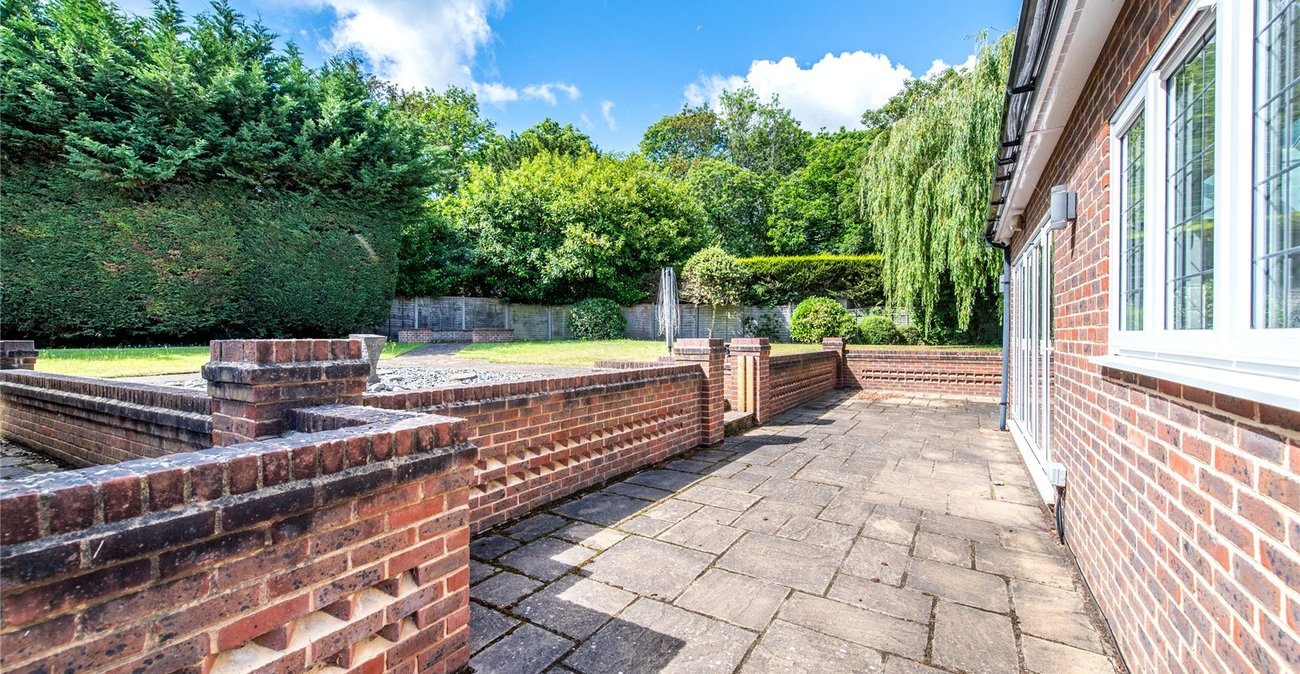 5 bedroom house for sale in Higham | Robinson Michael & Jackson