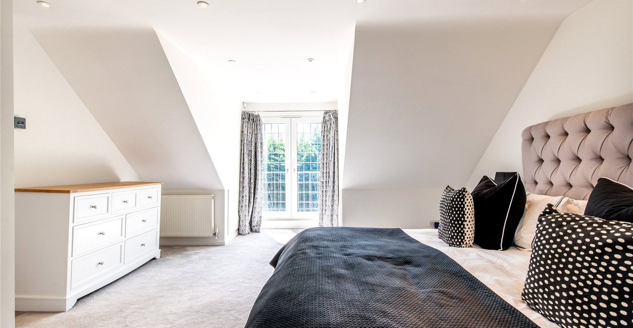 5 bedroom house for sale in Higham | Robinson Michael & Jackson