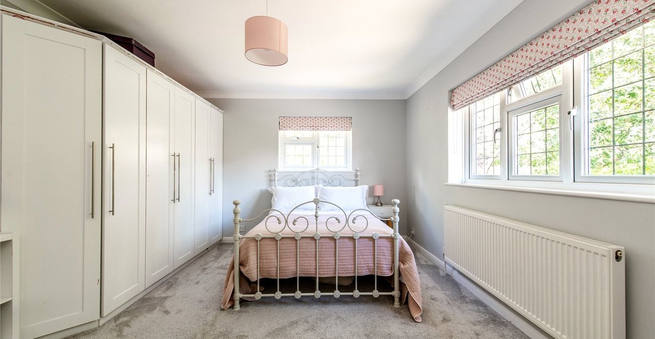 5 bedroom house for sale in Higham | Robinson Michael & Jackson
