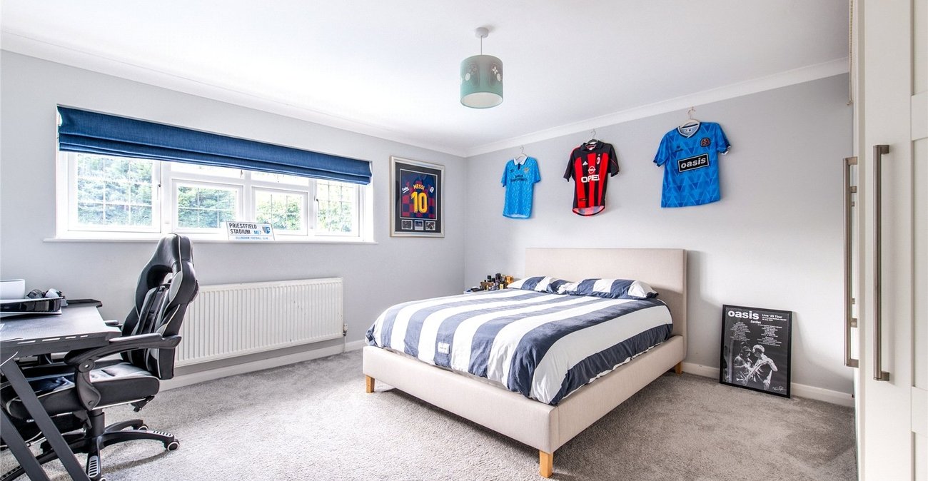 5 bedroom house for sale in Higham | Robinson Michael & Jackson