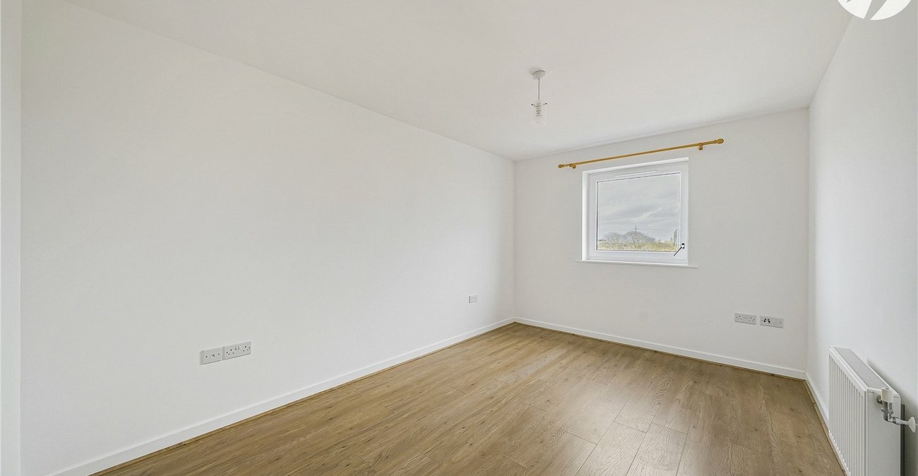 2 bedroom property for sale in Dartford | Robinson Jackson