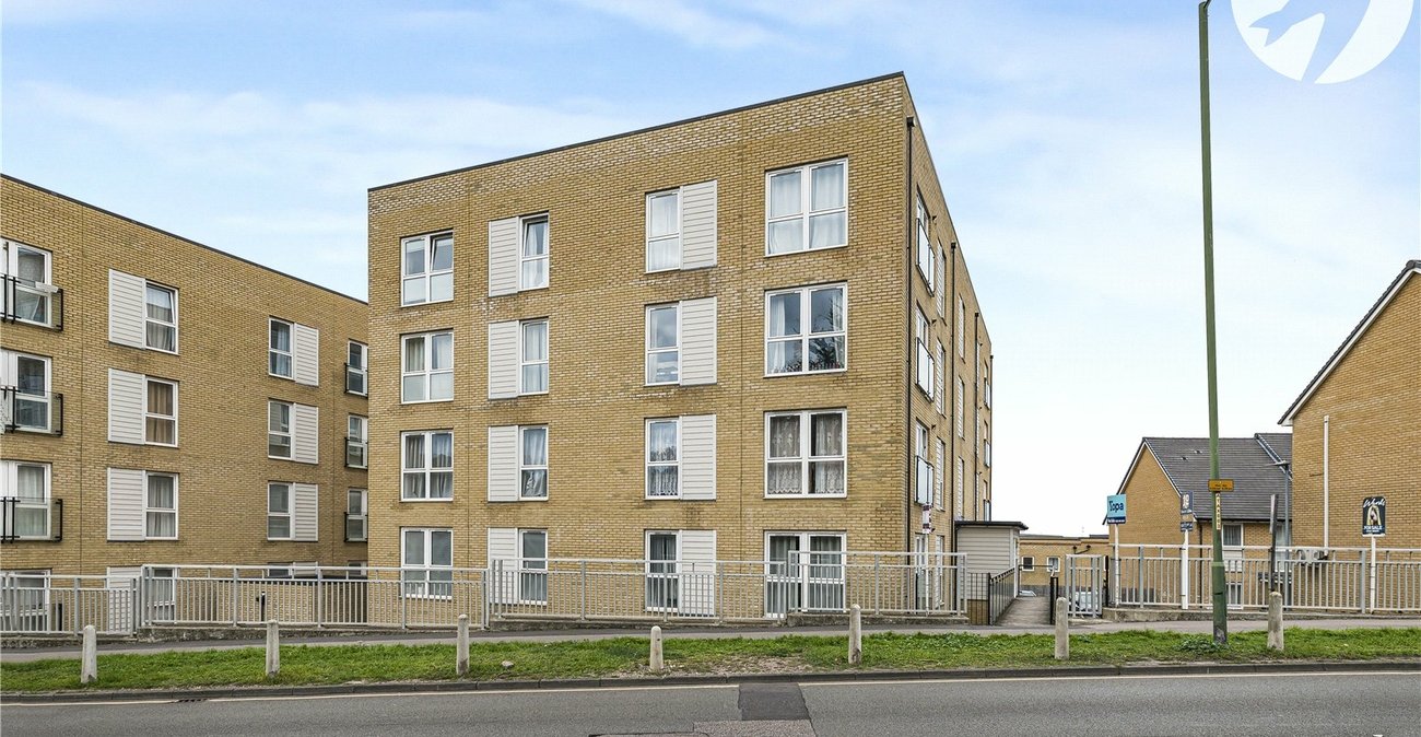 2 bedroom property for sale in Dartford | Robinson Jackson