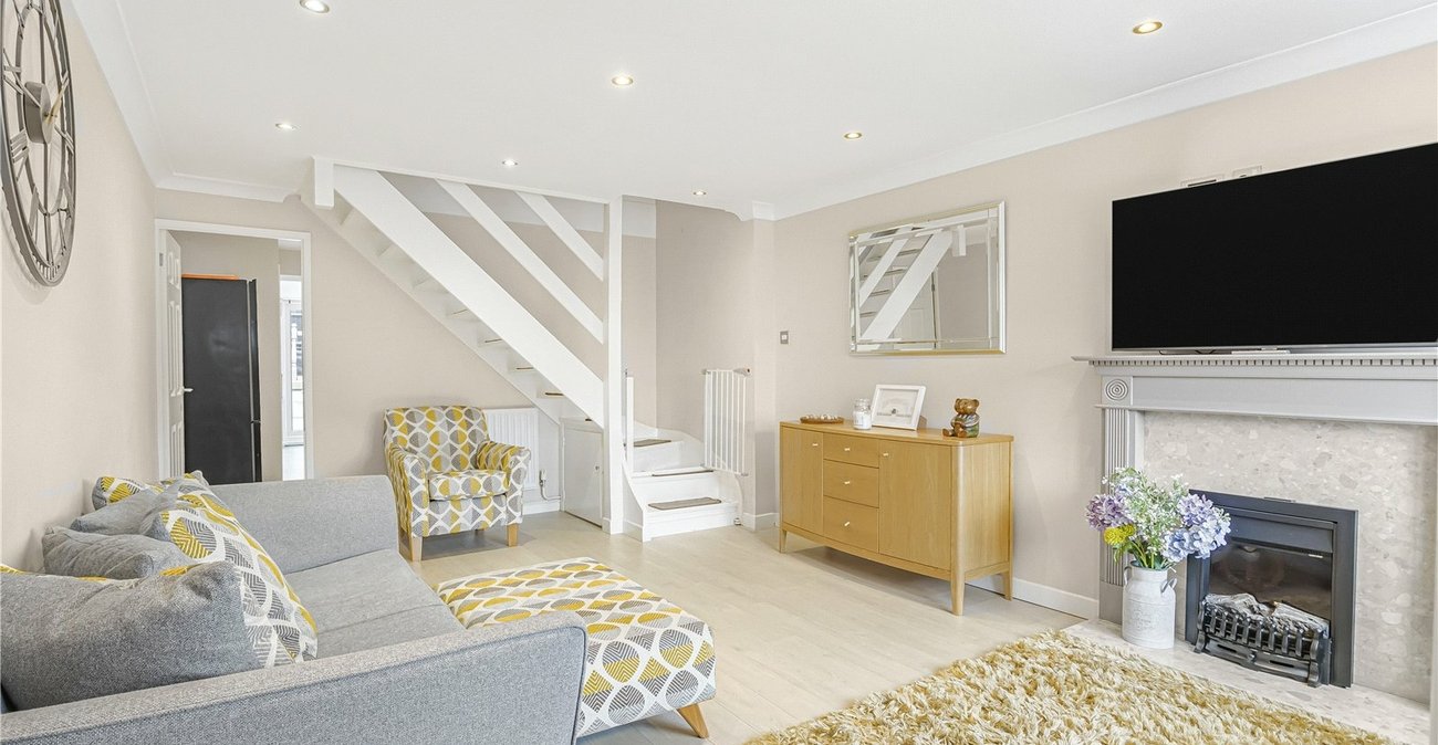 2 bedroom house for sale in Welling | Robinson Jackson