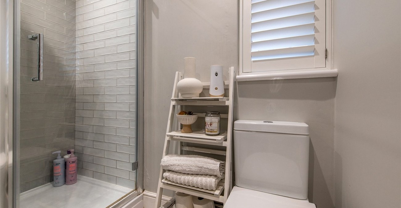 4 bedroom house for sale in Northfleet | Robinson Michael & Jackson