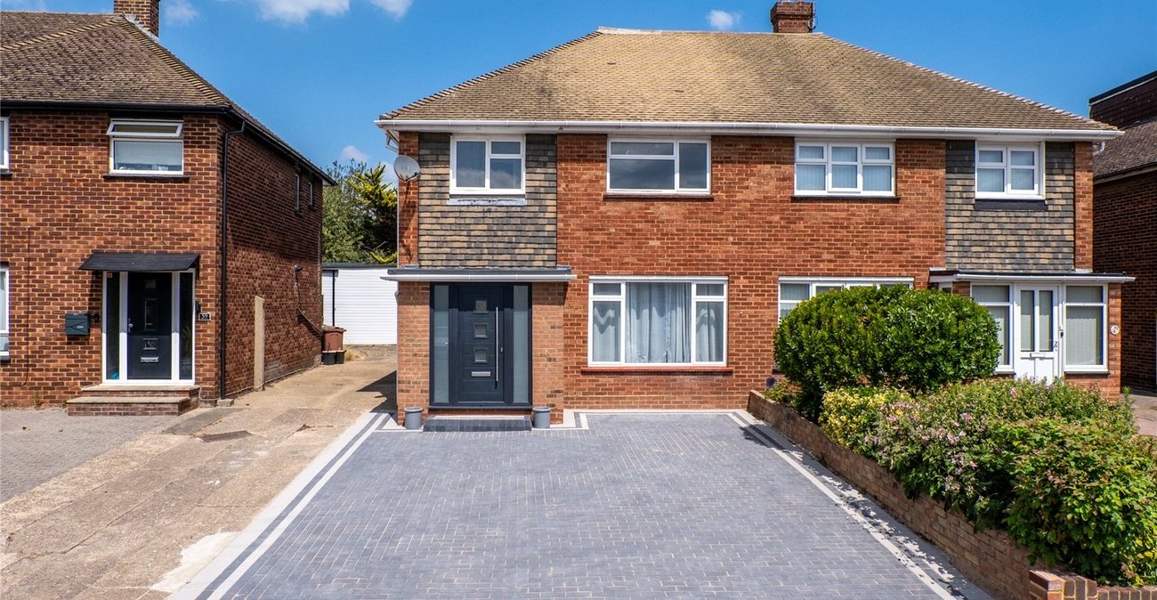 3 bedroom house for sale in Northfleet | Robinson Michael & Jackson