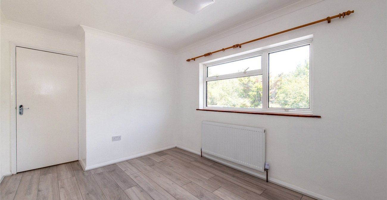 3 bedroom house for sale in Northfleet | Robinson Michael & Jackson