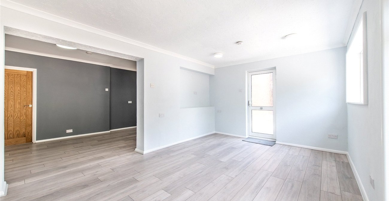3 bedroom house for sale in Northfleet | Robinson Michael & Jackson