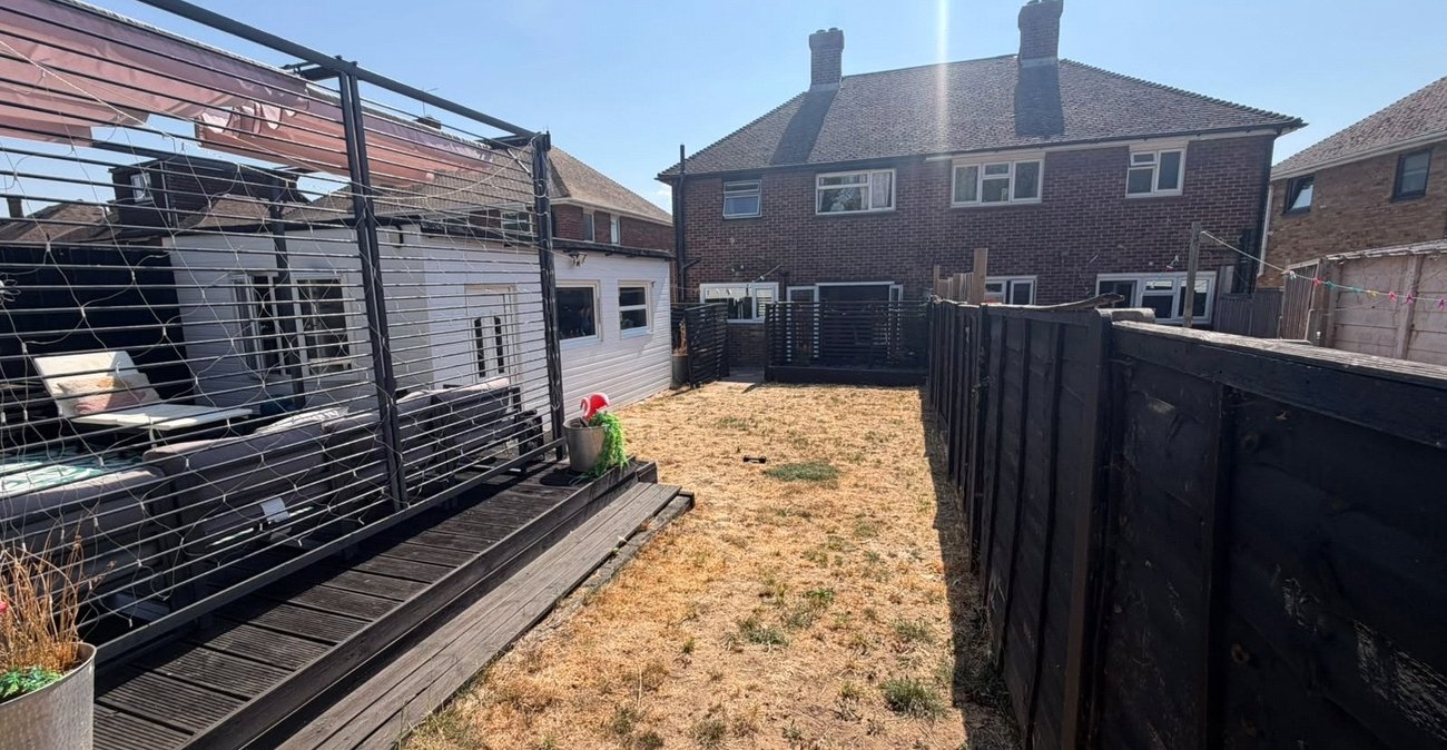3 bedroom house for sale in Northfleet | Robinson Michael & Jackson
