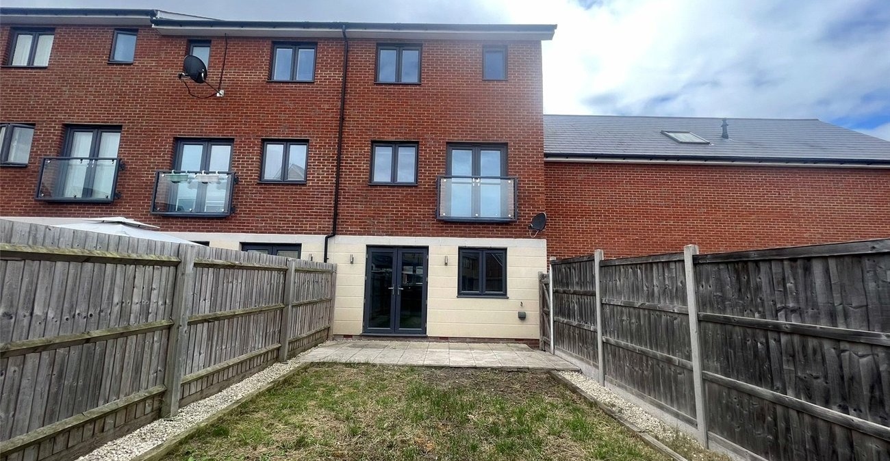 4 bedroom property for sale in Northfleet | Robinson Michael & Jackson