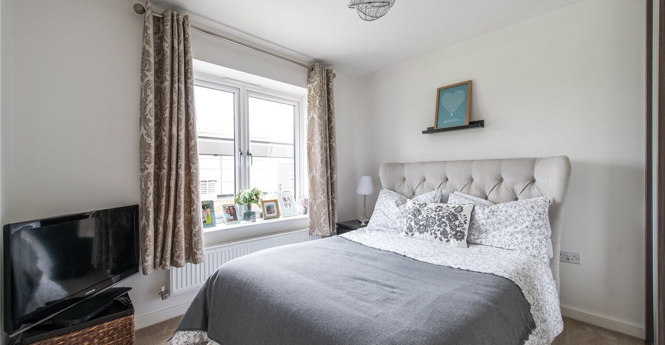 Property for sale in Northfleet, Kent, DA11 Robinson Michael & Jackson