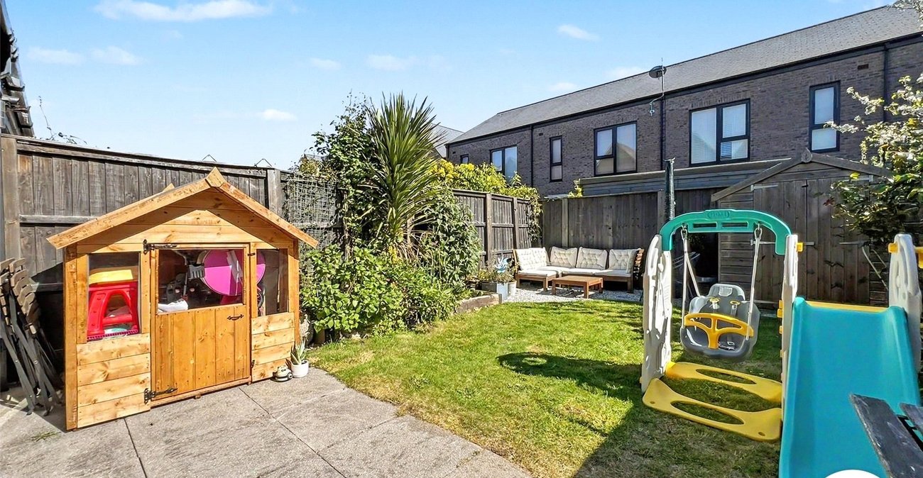 3 bedroom house for sale in Rochester | Robinson Michael & Jackson