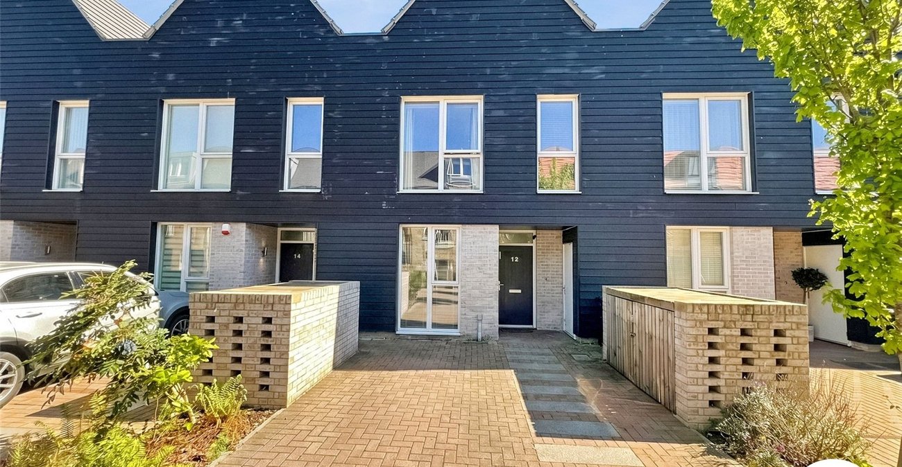 3 bedroom house for sale in Rochester | Robinson Michael & Jackson