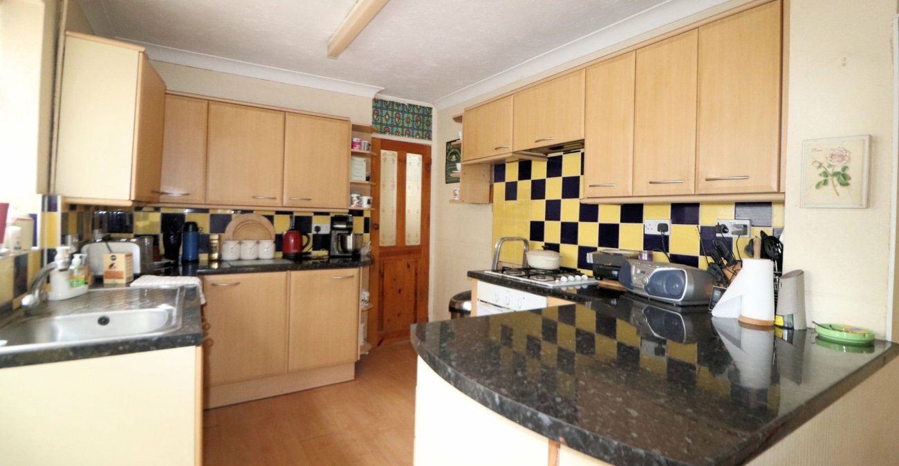 3 bedroom house for sale in Erith | Robinson Jackson