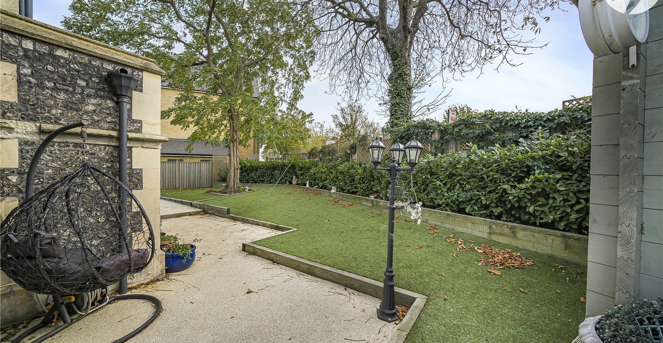 3 bedroom house for sale in Greenhithe | Robinson Jackson