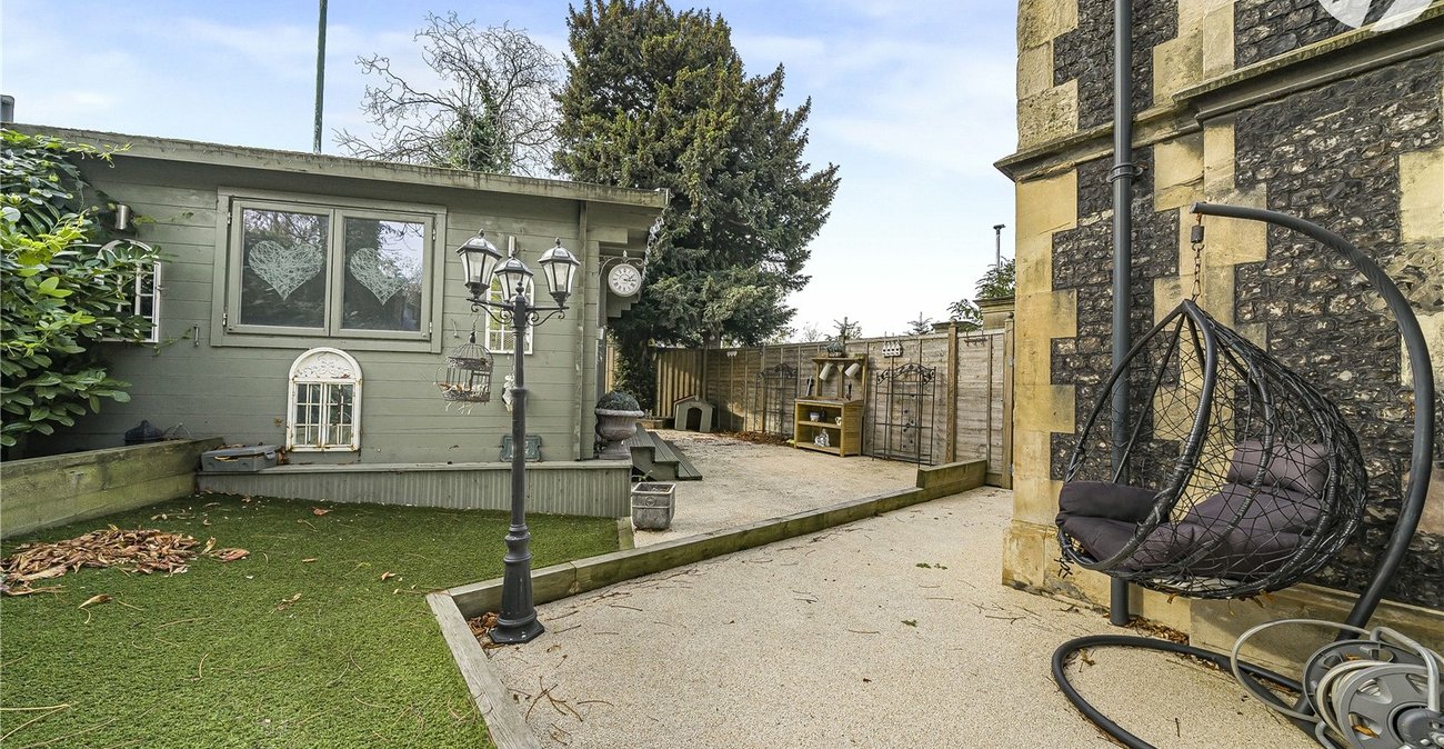 3 bedroom house for sale in Greenhithe | Robinson Jackson