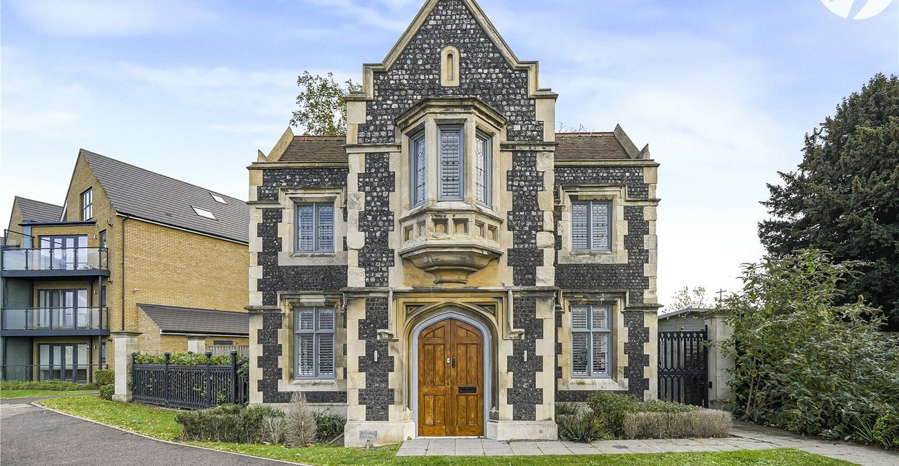 3 bedroom house for sale in Greenhithe | Robinson Jackson