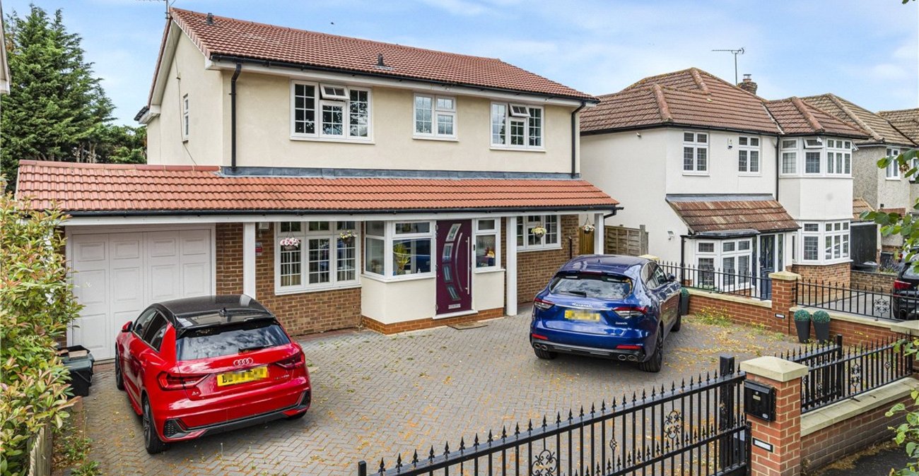 4 bedroom house for sale in Orpington | Robinson Jackson