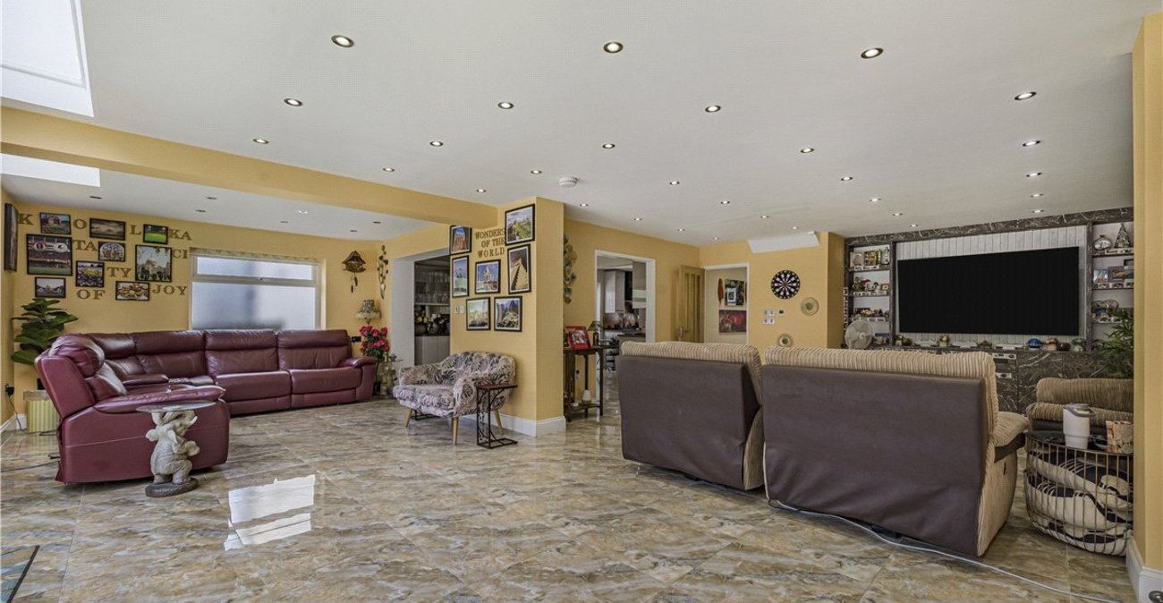 4 bedroom house for sale in Orpington | Robinson Jackson