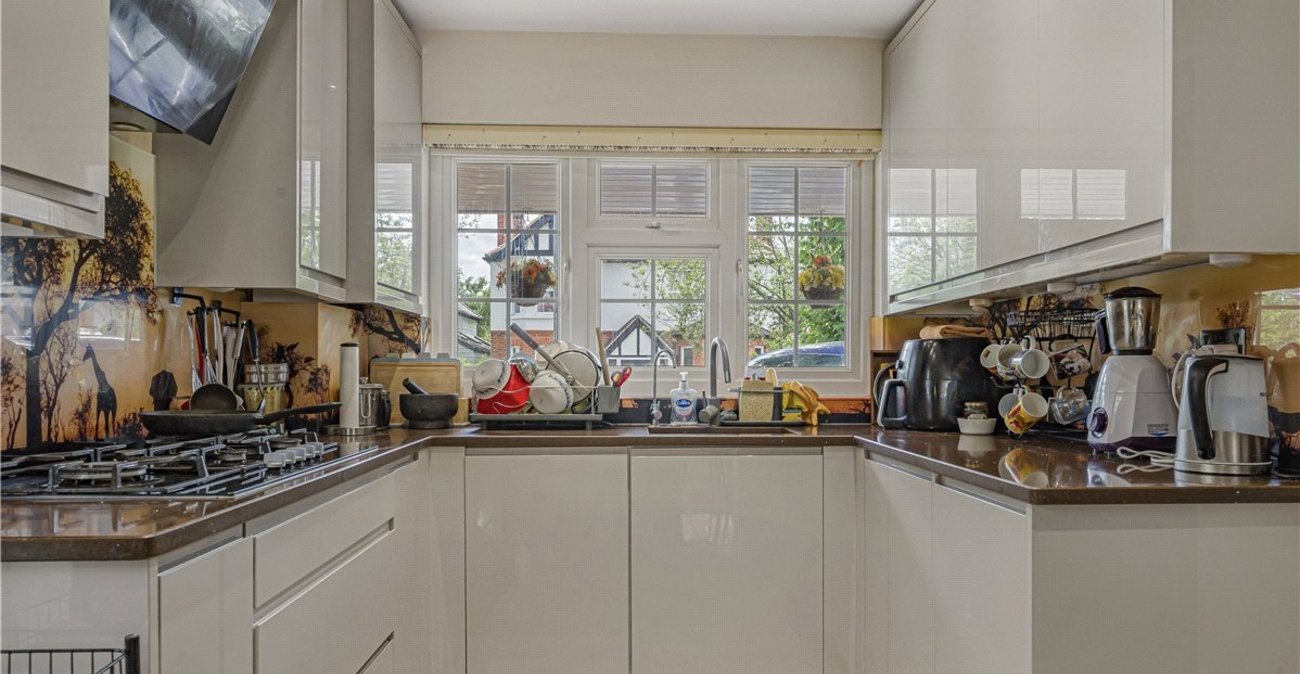 4 bedroom house for sale in Orpington | Robinson Jackson