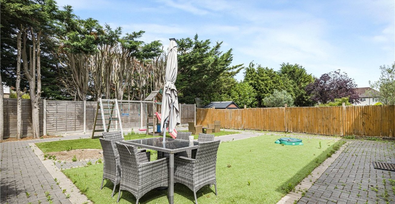 4 bedroom house for sale in Orpington | Robinson Jackson