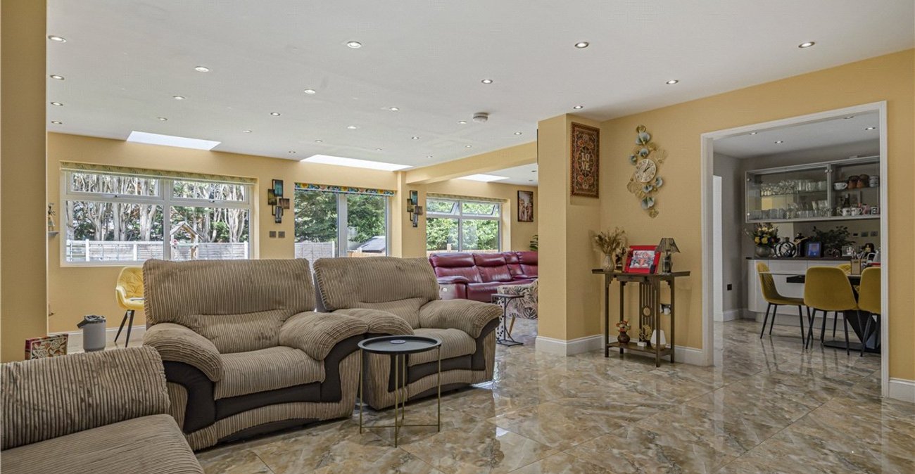 4 bedroom house for sale in Orpington | Robinson Jackson