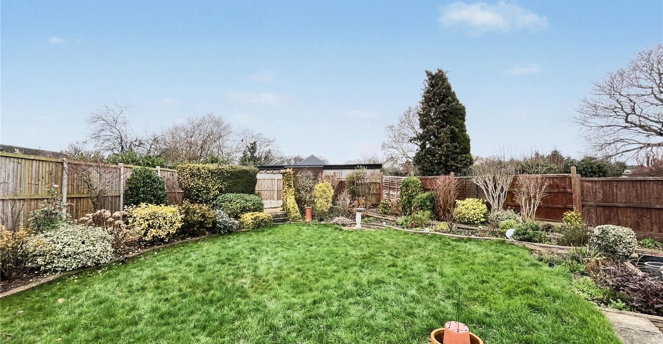 3 bedroom house for sale in Walderslade | Robinson Michael & Jackson