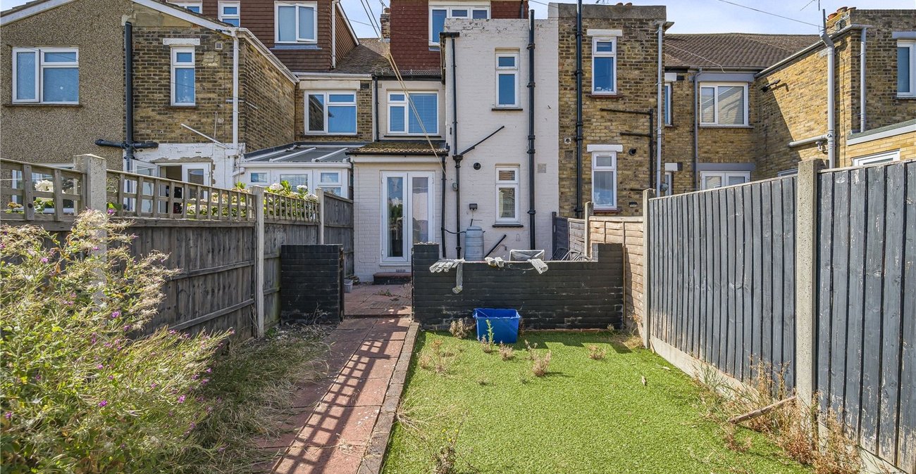 3 bedroom house for sale in Gillingham | Robinson Michael & Jackson