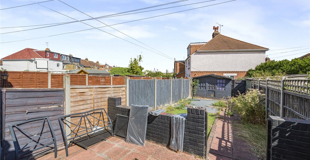 3 bedroom house for sale in Gillingham | Robinson Michael & Jackson