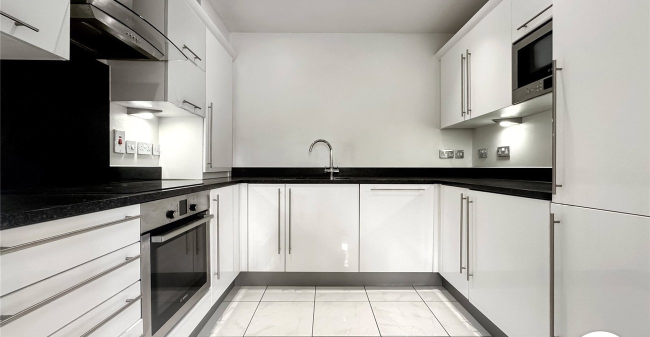 2 bedroom property for sale in Bearsted | Robinson Michael & Jackson
