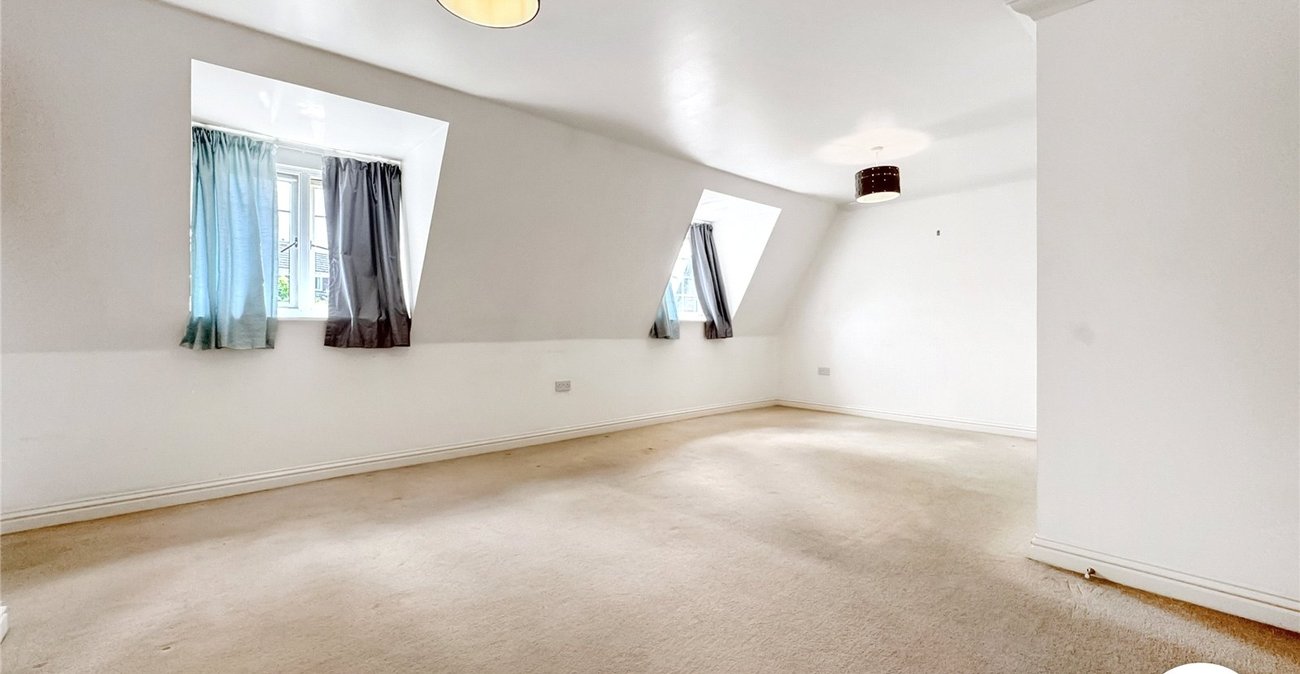 2 bedroom property for sale in Bearsted | Robinson Michael & Jackson
