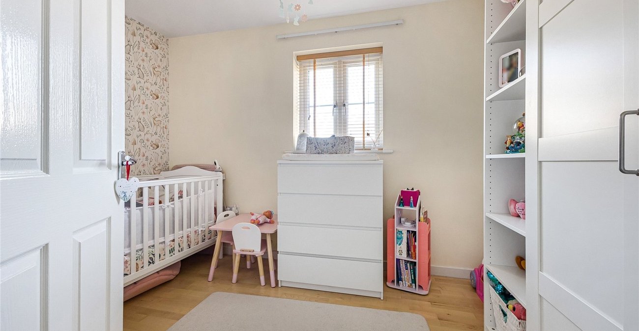 2 bedroom property for sale in Hoo | Robinson Michael & Jackson