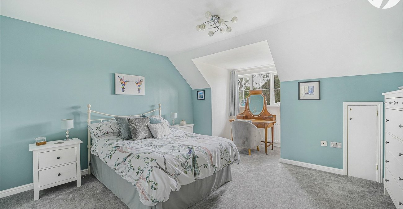 4 bedroom house for sale in Bexley | Robinson Jackson