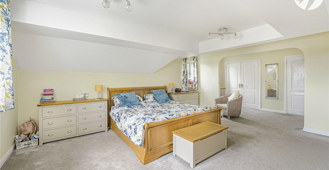 4 bedroom house for sale in Bexley | Robinson Jackson