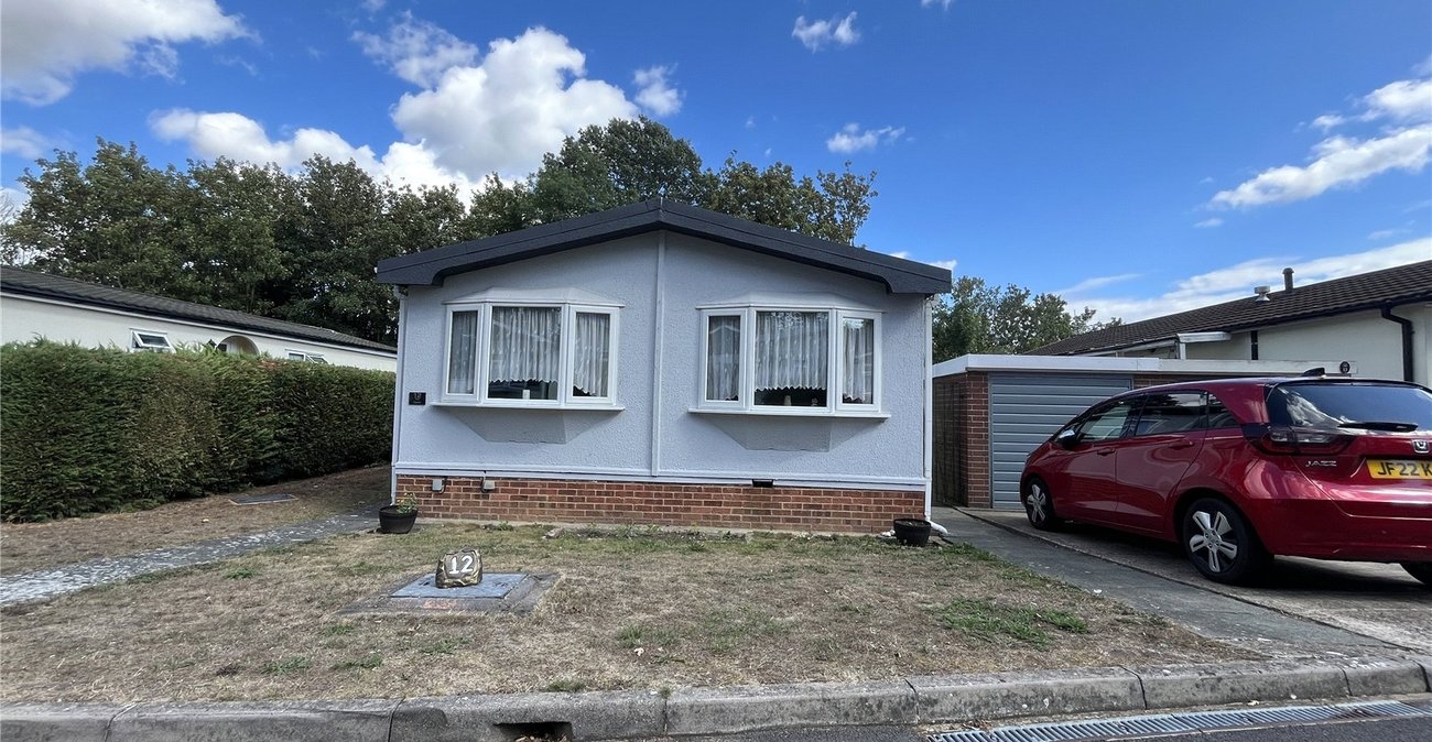 2 bedroom bungalow for sale in Vicarage Lane | Robinson Michael & Jackson