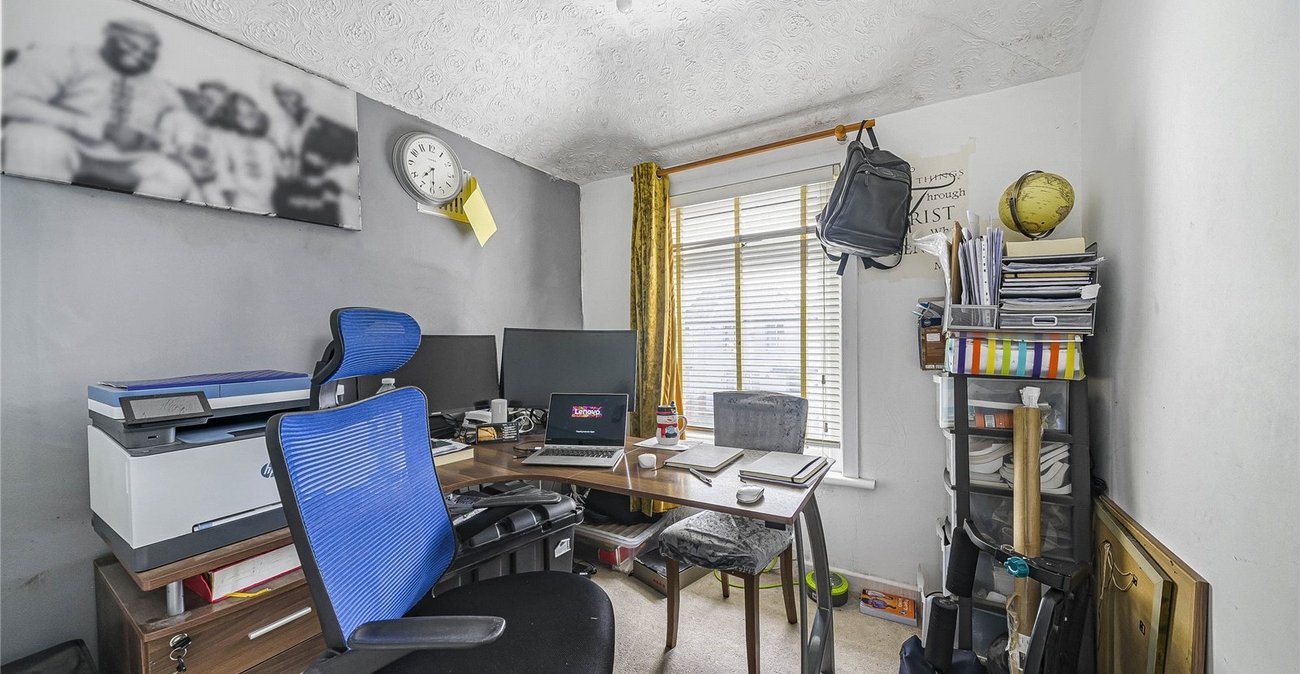 3 bedroom house for sale in Greenhithe | Robinson Jackson