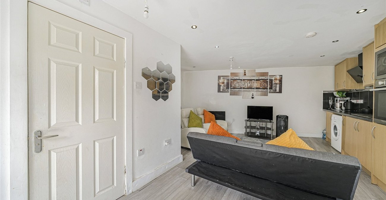 3 bedroom house for sale in Greenhithe | Robinson Jackson