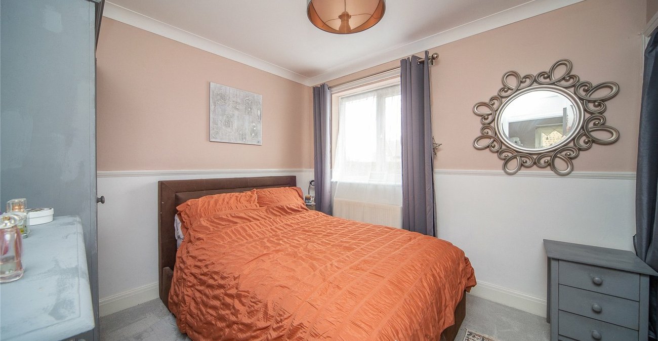 3 bedroom house for sale in Gravesend | Robinson Michael & Jackson