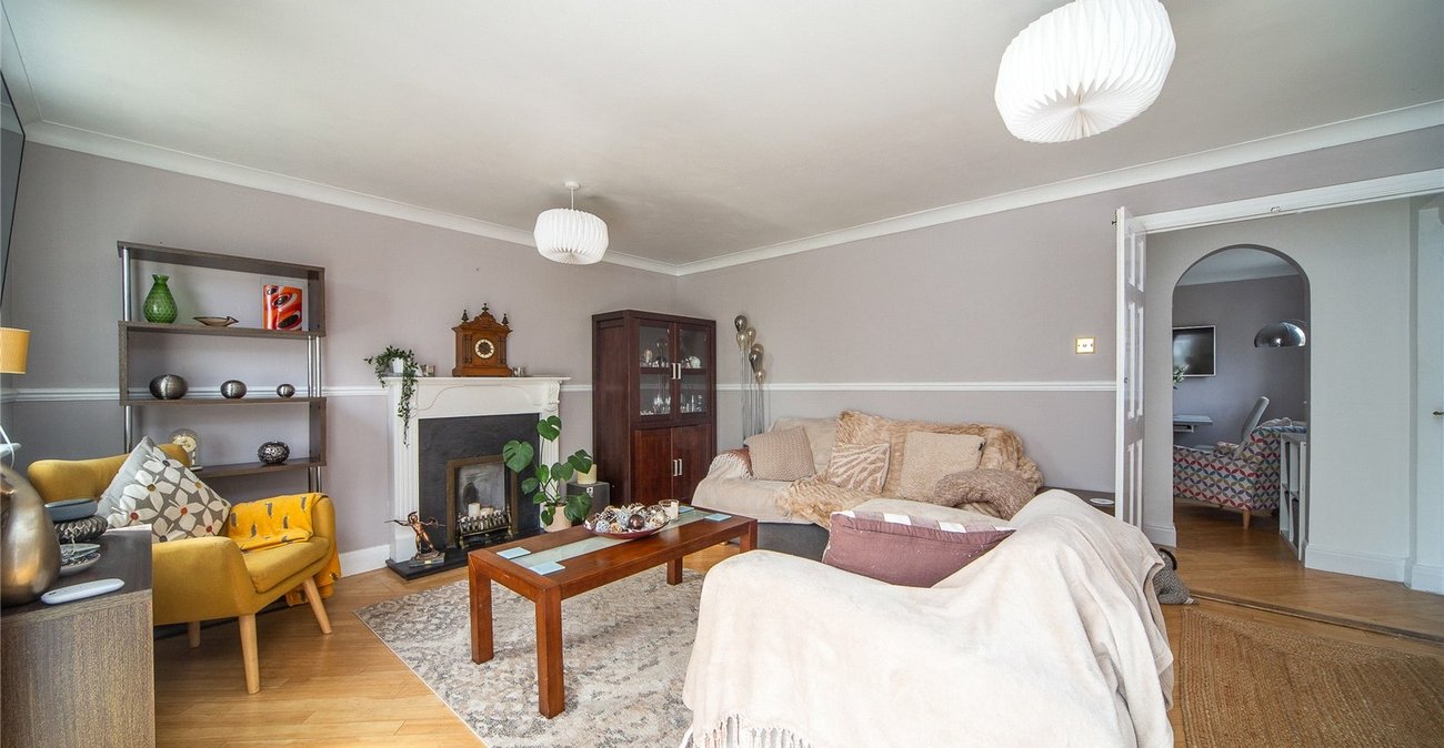 3 bedroom house for sale in Gravesend | Robinson Michael & Jackson