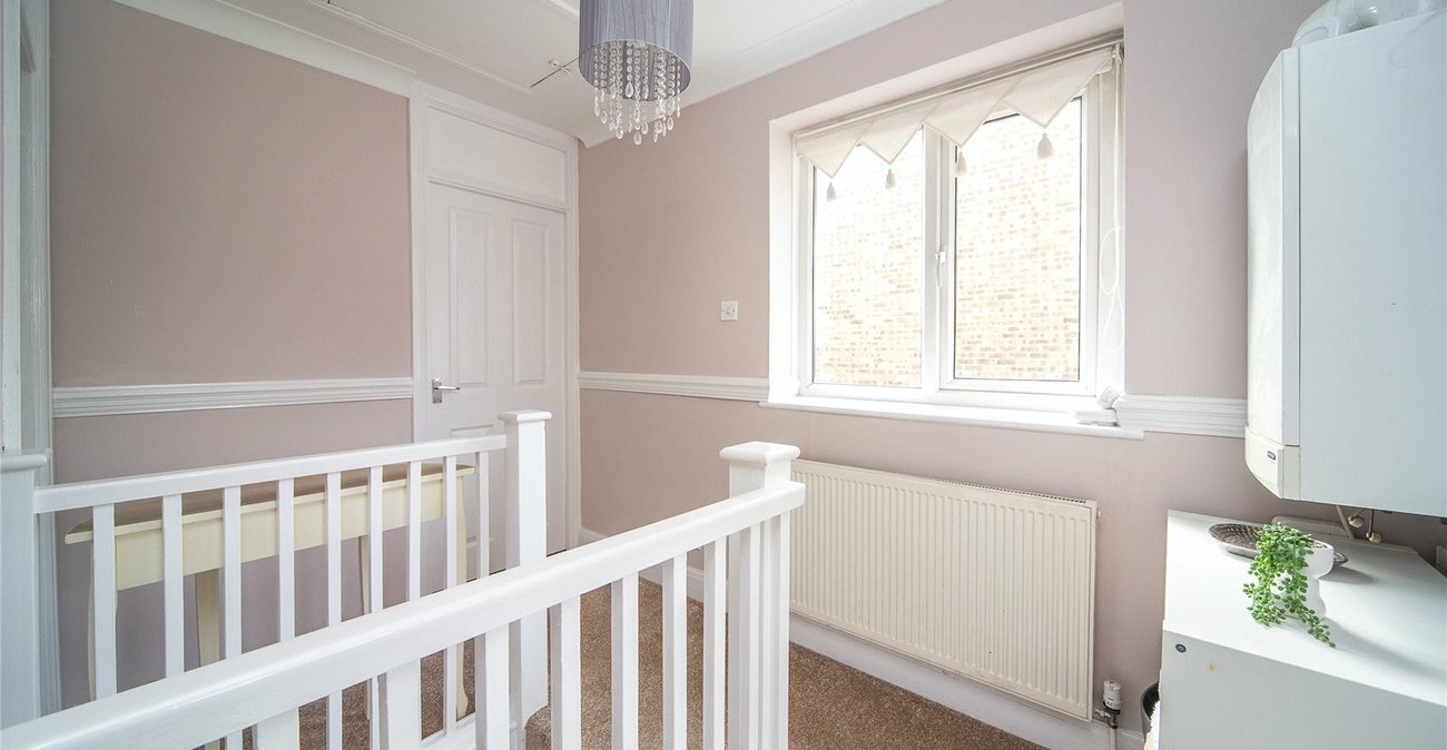 3 bedroom house for sale in Gravesend | Robinson Michael & Jackson