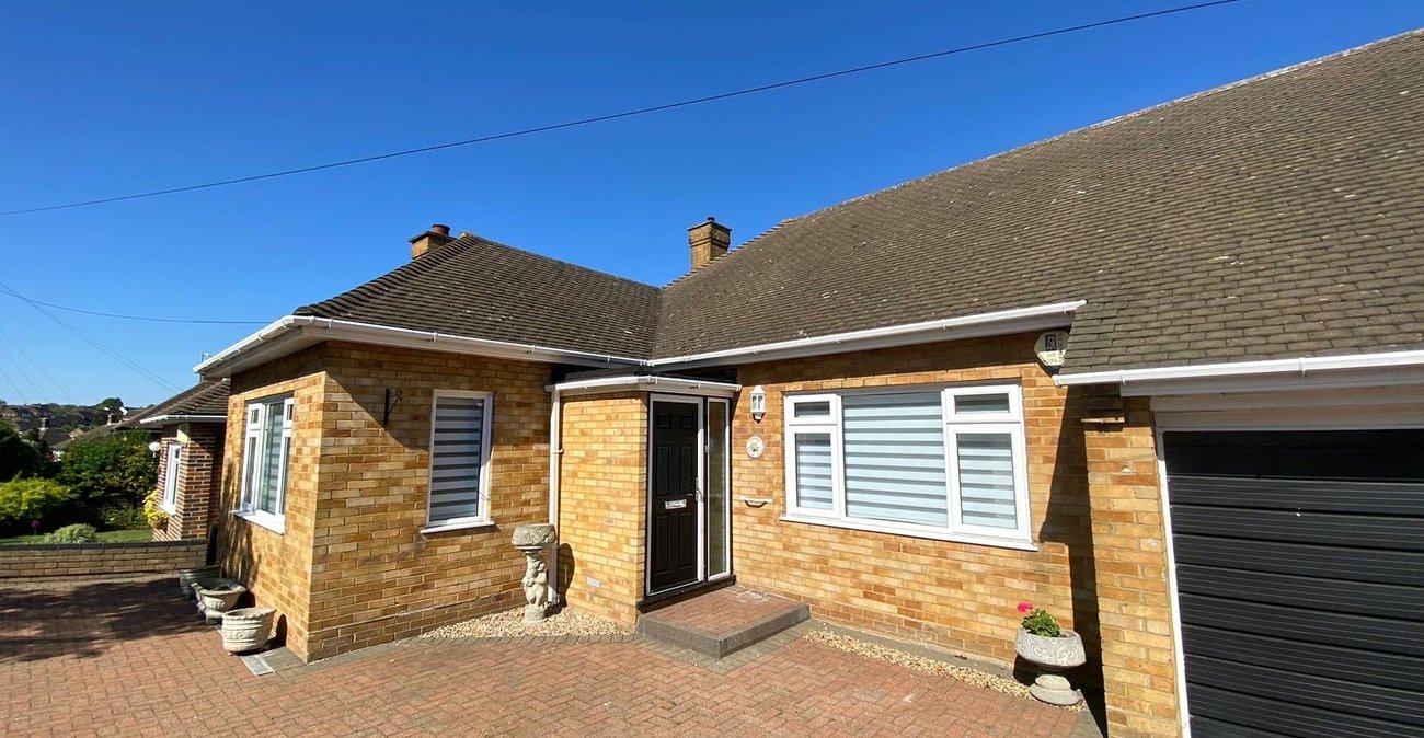 2 bedroom bungalow for sale in Riverview Park | Robinson Michael & Jackson