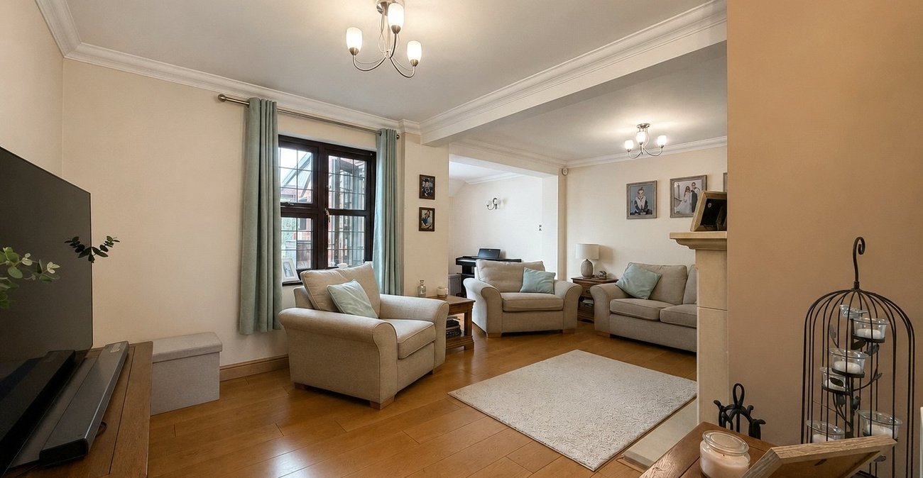 5 bedroom house for sale in Hempstead | Robinson Michael & Jackson