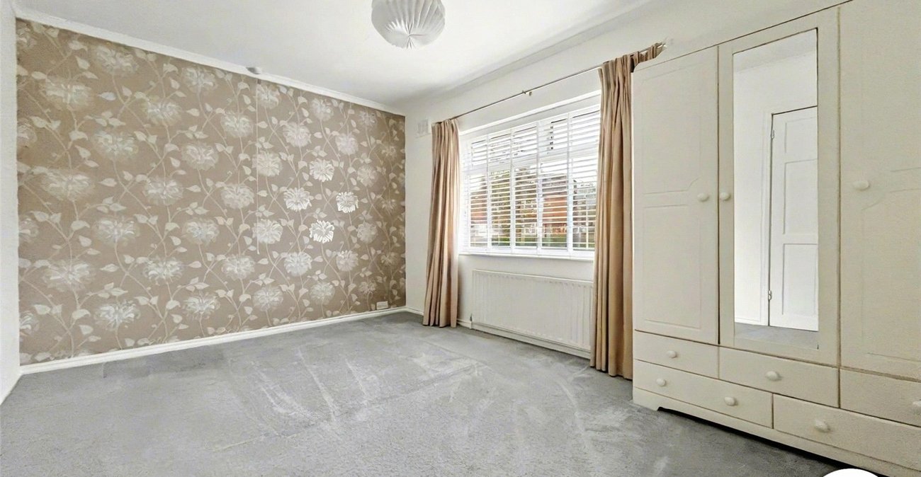 2 bedroom house for sale in Rochester | Robinson Michael & Jackson